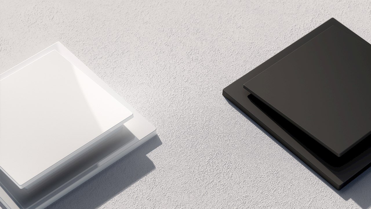 Busch-art linear designschakelmateriaal in glas, hout, metaal en kunststof