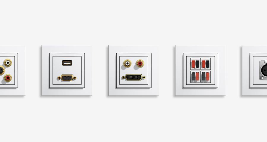 Gira communicatietechniek: netwerk-, tv- en audio-aansluitingen in System 55-design